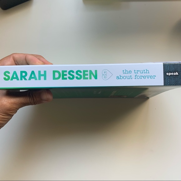 2 for$12📖 The Truth About Forever by Sarah Dessen - Picture 3 of 6